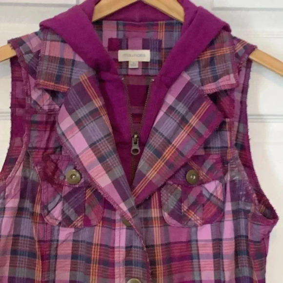 Maurice’s pink/purple plaid  vest S - Picture 2 of 9